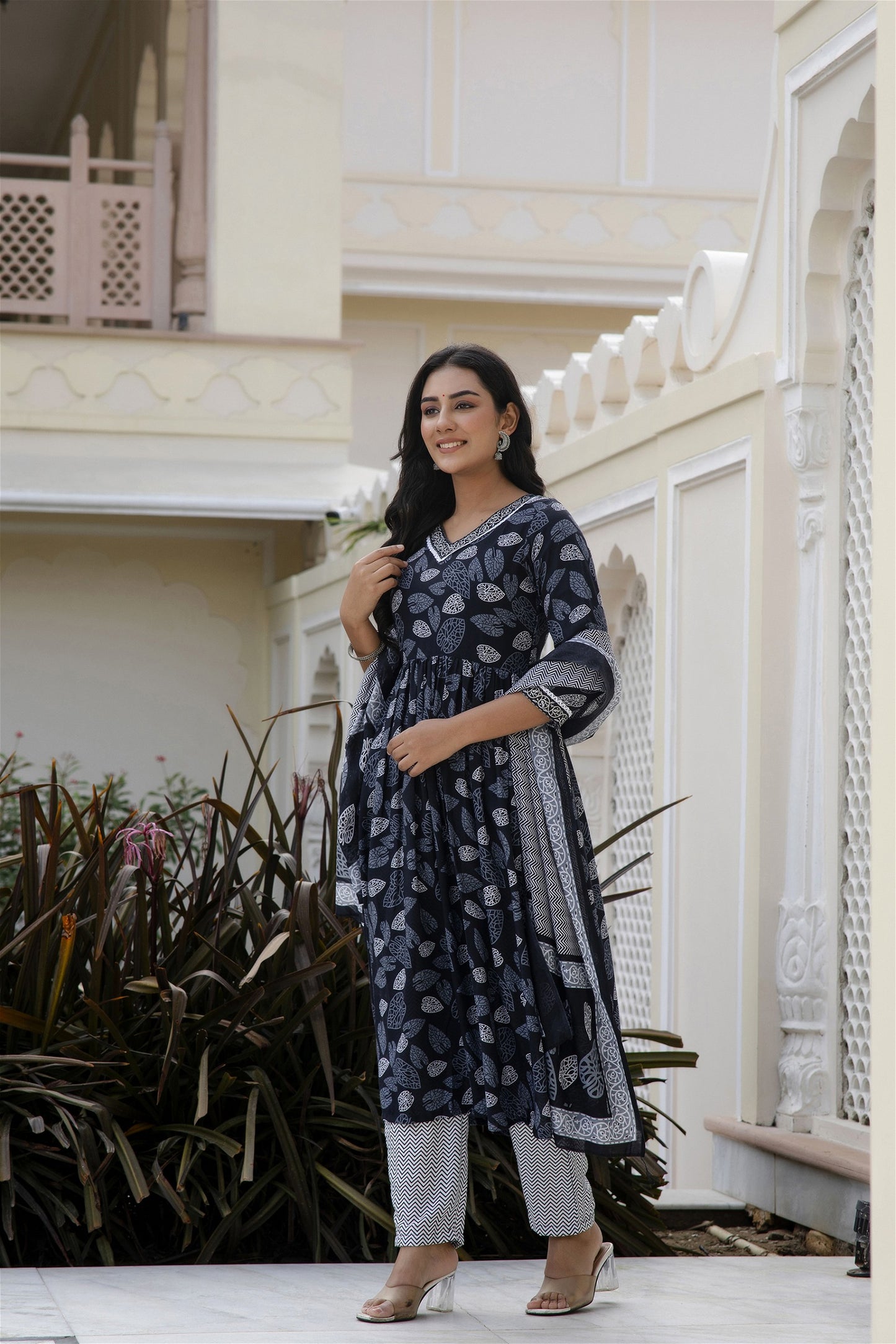 Floral Printed Rayon Kurta With Pants & Dupatta - VOGUEHAVENSTORE