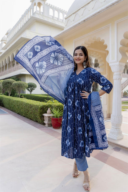 Women Blue Indigo Kurta and Pant Set With Dupatta - VOGUEHAVENSTORE