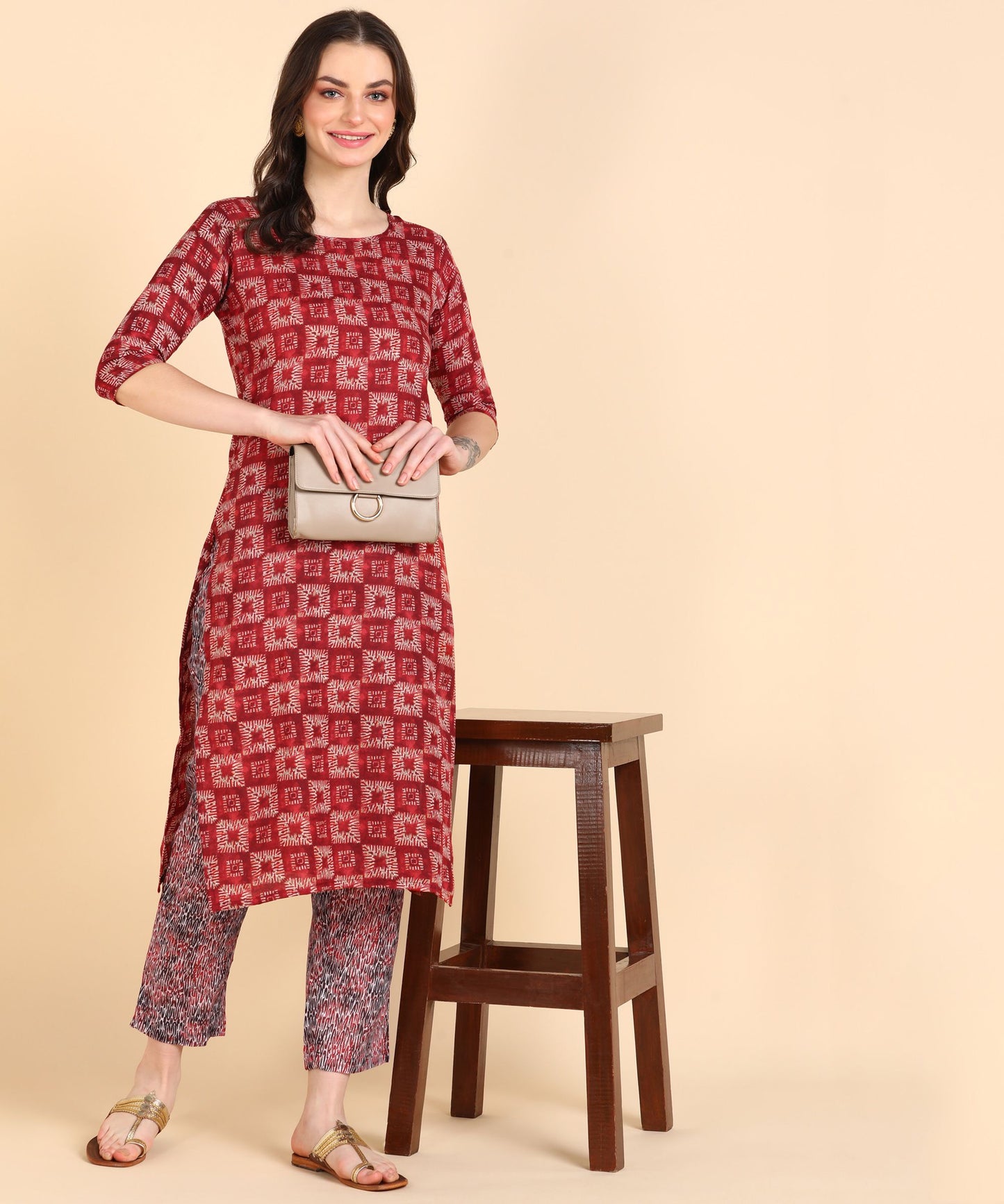 Voguehaven Women's Cotton Printed Straight Kurti With Pant Set - VOGUEHAVENSTORE