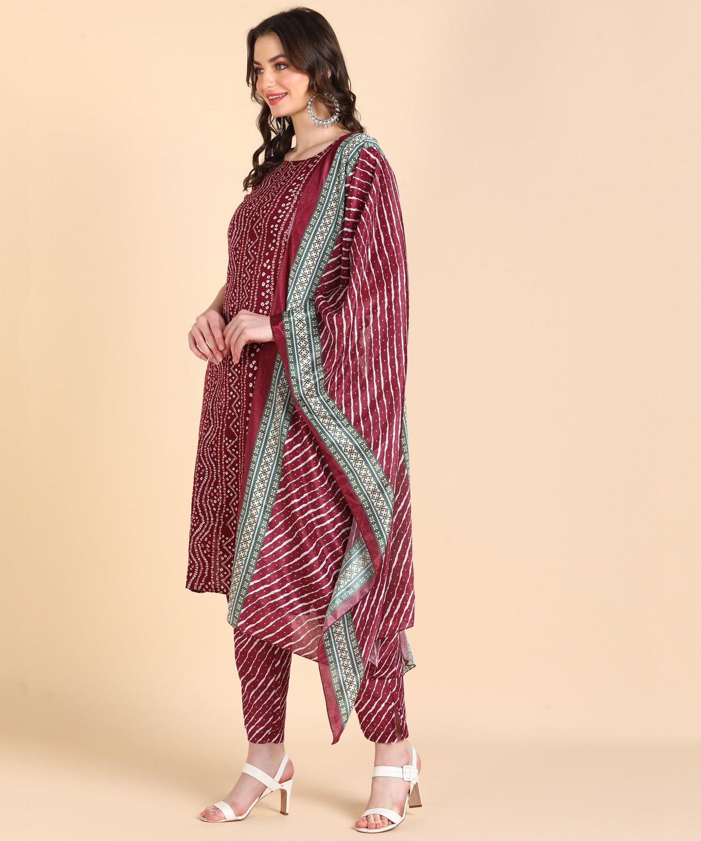 Voguehaven Women's Cotton Printed kurti and Pant With Dupatta Set - VOGUEHAVENSTORE