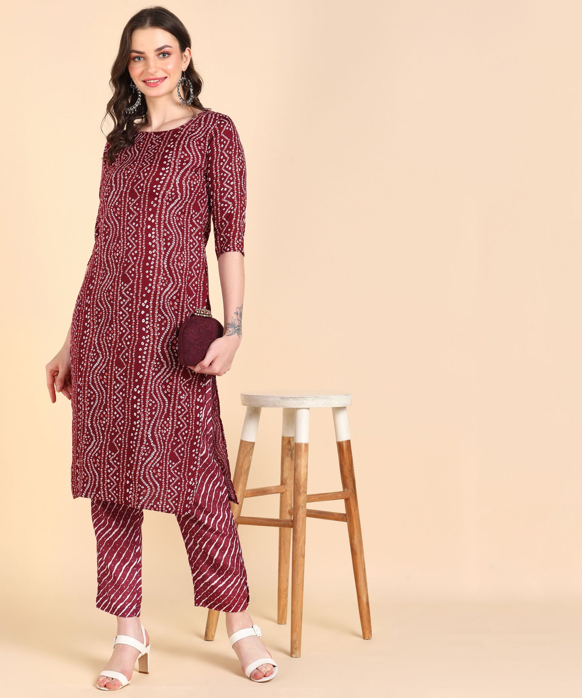 Voguehaven Women's Cotton Printed Straight Kurti With Pant Set - VOGUEHAVENSTORE